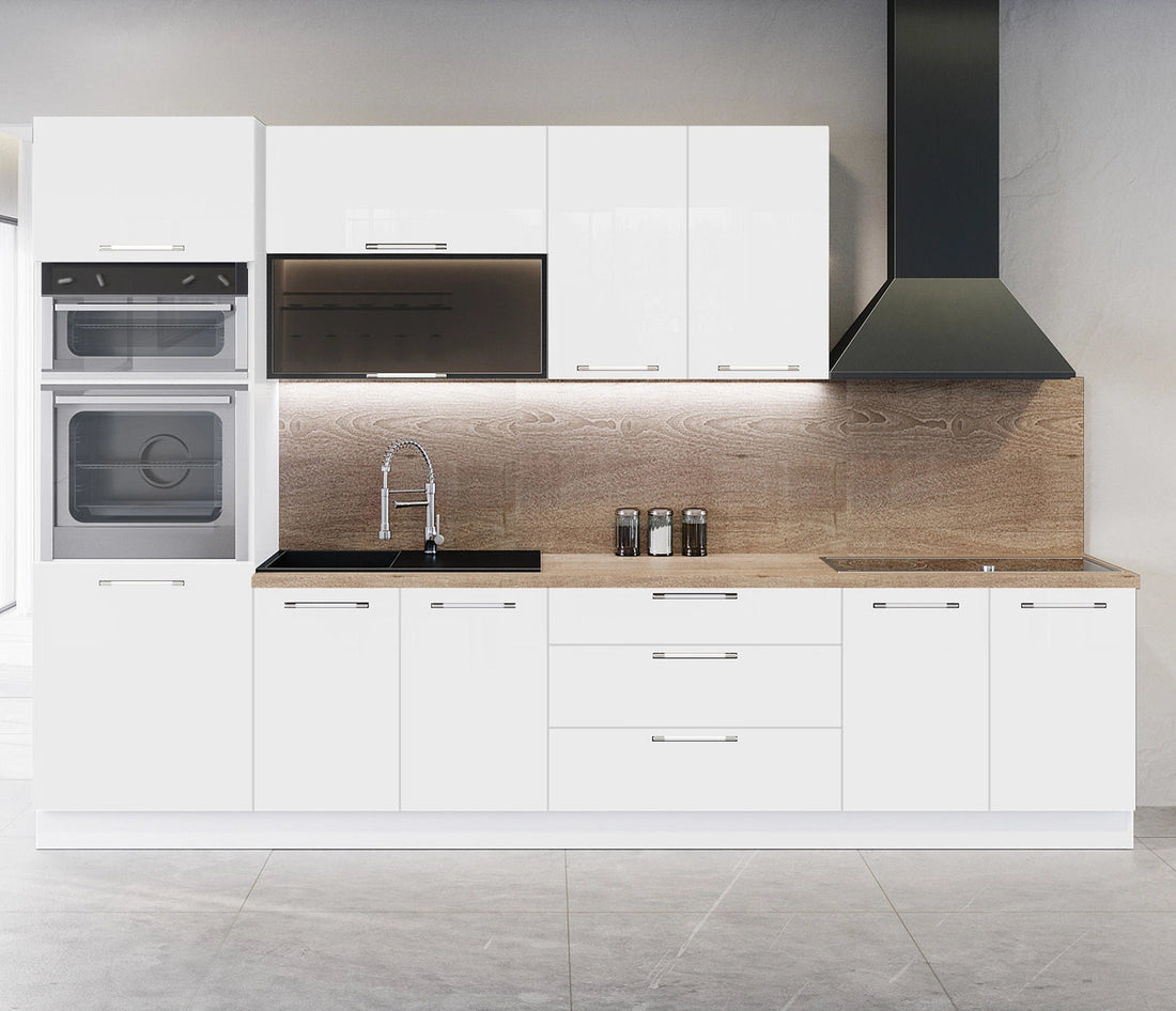 Cuisine complète haut et bas 300cm 6 meubles dont sous évier et colonne four, façade laquée blanche, Poignées inox et pieds fournis