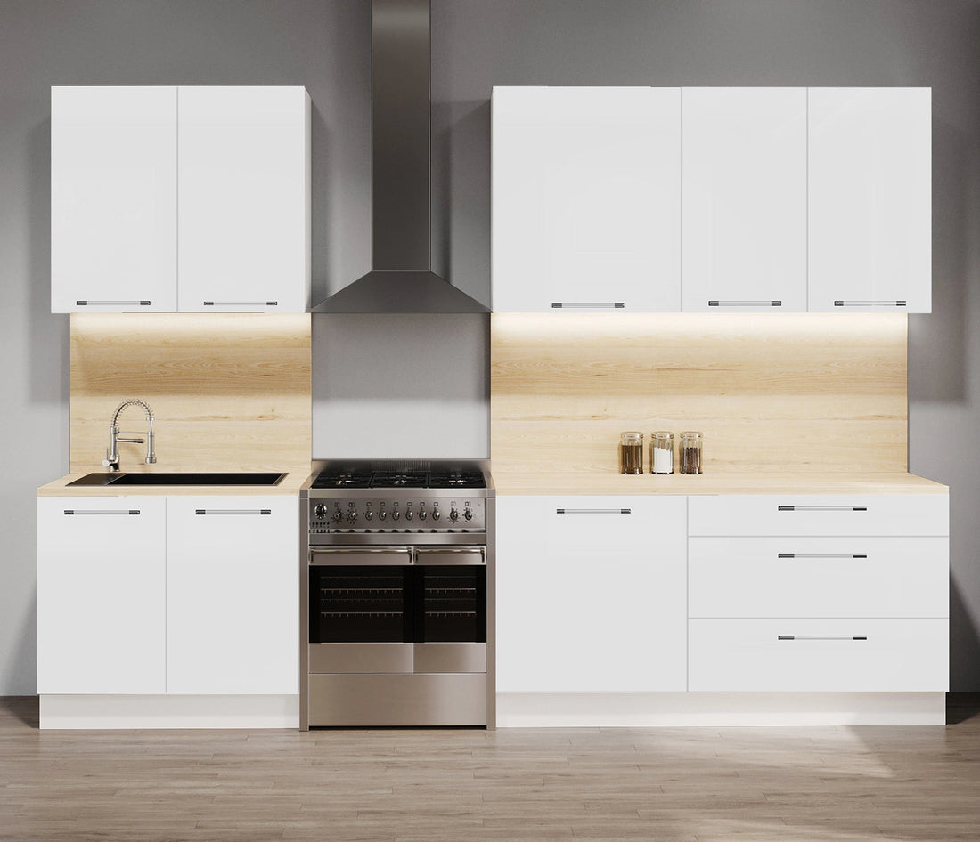 Cuisine complète haut et bas 280cm 6 meubles dont sous évier, façade laquée Blanche, Poignées inox et pieds fournis