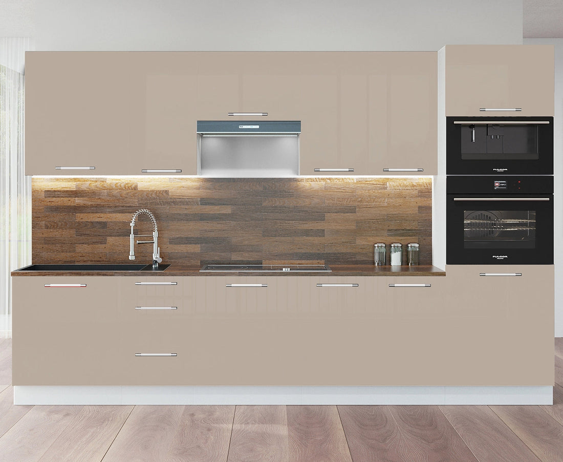 Cuisine complète haut et bas 300cm 9 meubles dont sous évier, sous hotte et colonne four, façade laquée beige, Poignées inox / pieds